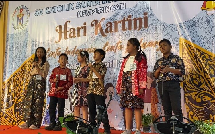 SDK Santa Maria 3 Eratkan Anak dan Orangtua Lewat Fesyen